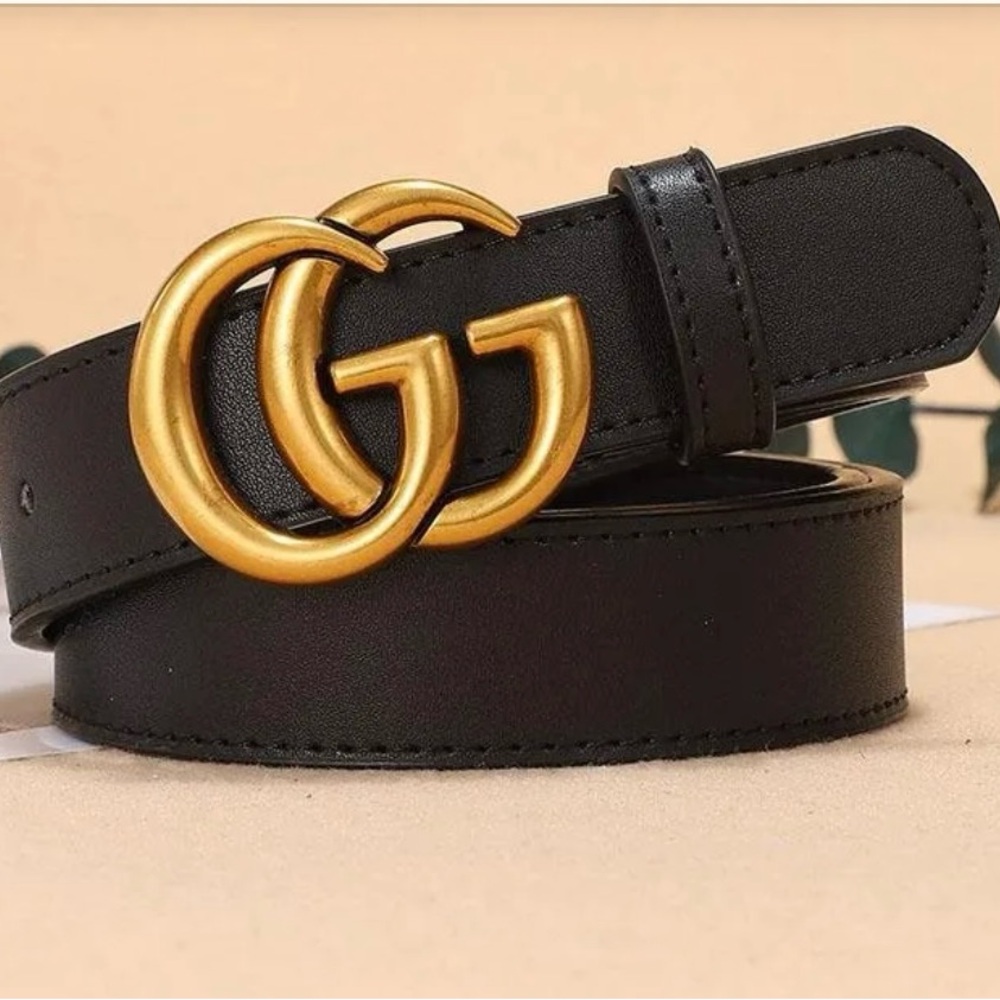 Gucci Marmont Black Belt with Gold Buckle